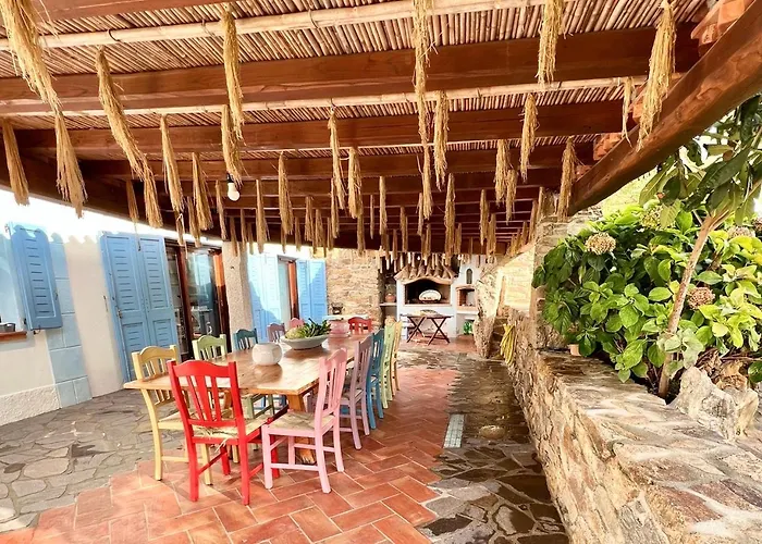 Iss Travel, Li Funnesi House - With Private Garden, Air-condition And Two Bathrooms Villa San Teodoro (Sardinia)